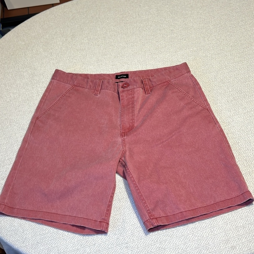 Brixton Choice Dusty Rose Flat Front Shorts. Size 36 - Picture 3 of 14